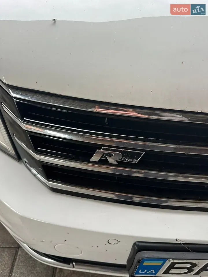 Volkswagen Passat 2012 photo 3