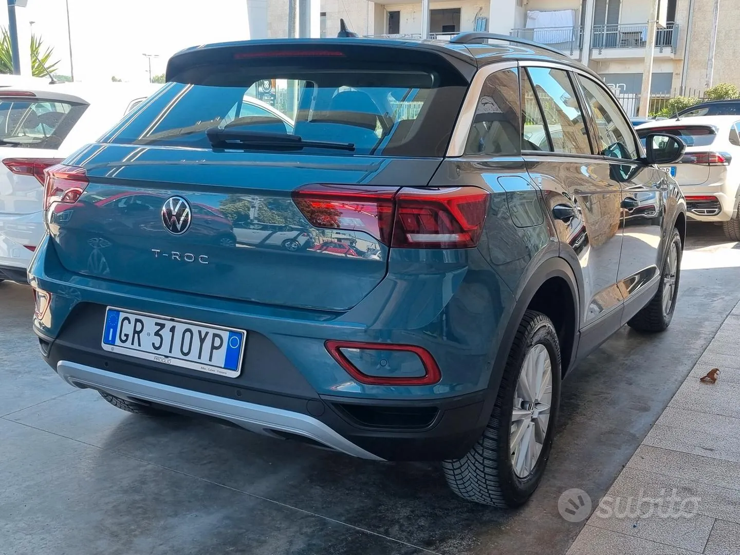 Volkswagen T-Roc 2023 photo 4