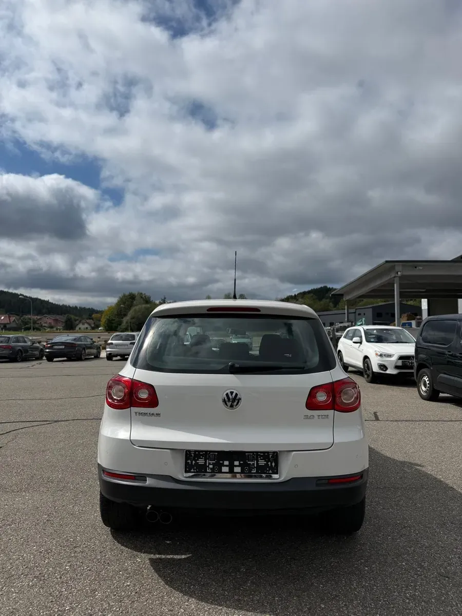 Volkswagen Tiguan 2009 photo 3