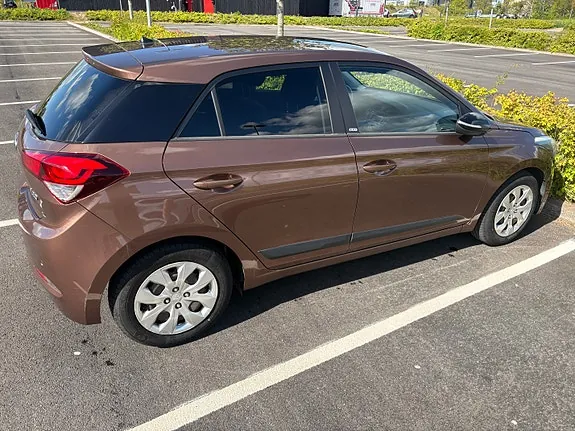 Hyundai I20