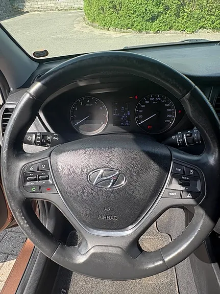 Hyundai I20 2015 photo 5