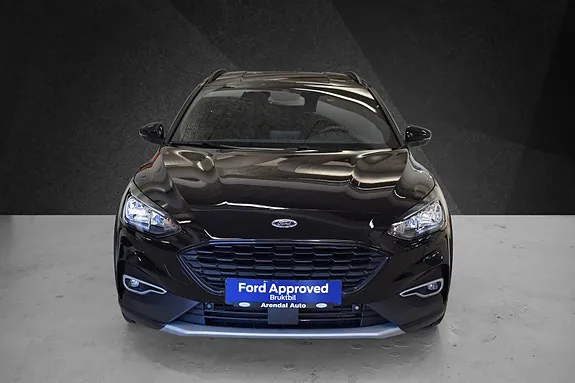 Ford Focus 2021 photo 2
