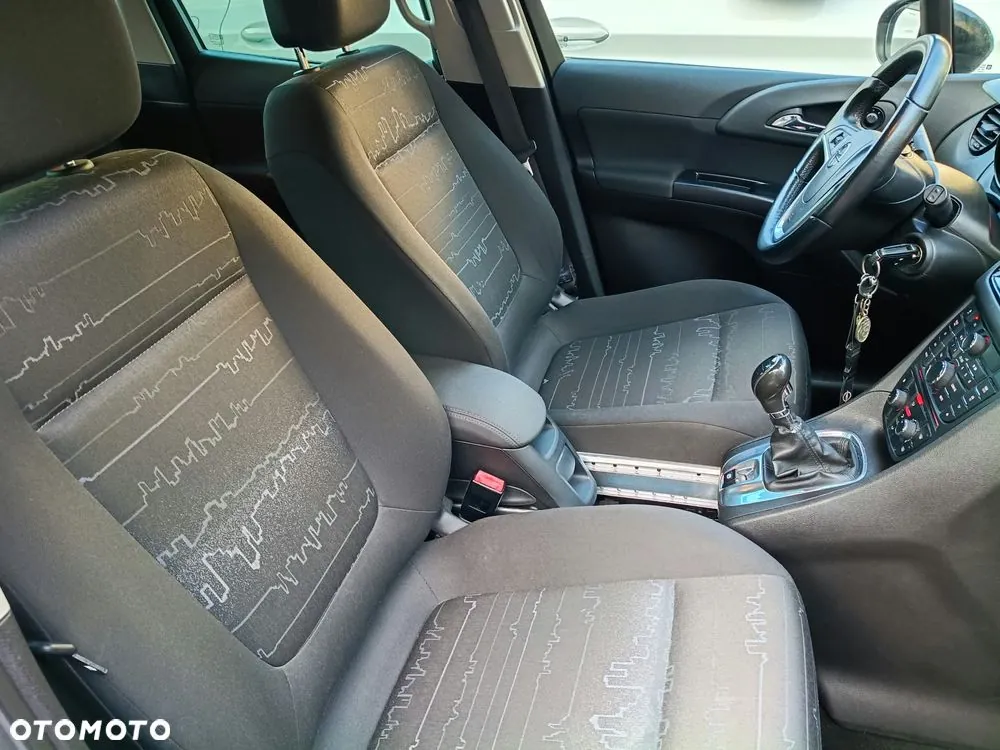 Opel Meriva 2012 photo 4