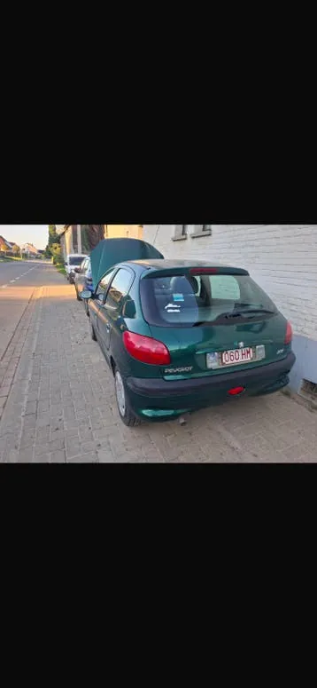 Peugeot 206