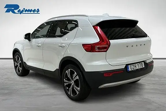 Volvo Xc40 2021 photo 2