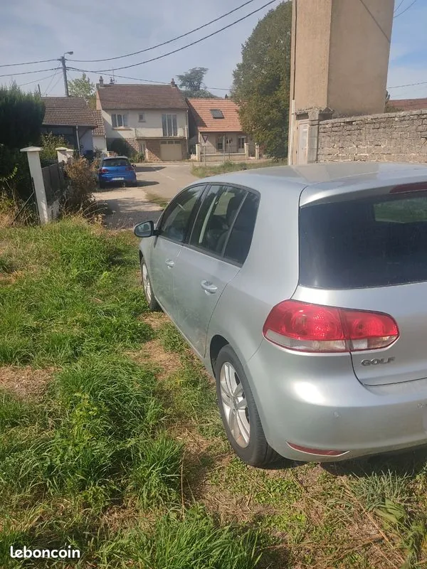 Volkswagen Golf 2011 photo 3