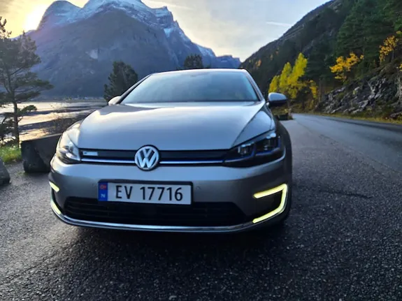 Volkswagen E-Golf Vii 2018 photo 2