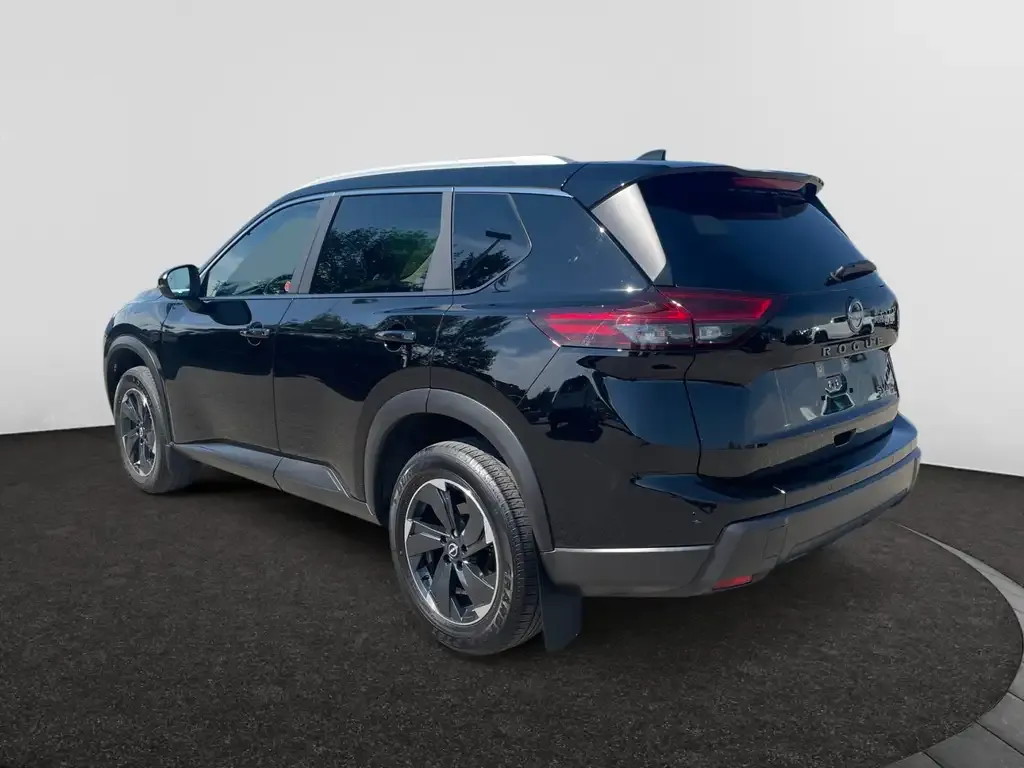 Nissan Rogue 2024 photo 3