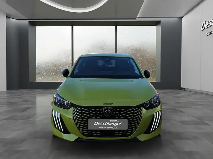 Peugeot 208 photo 3
