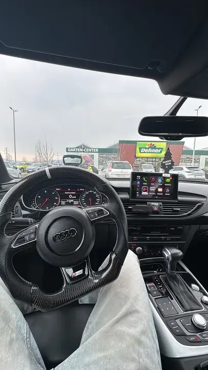 Audi A7 2013 photo 2
