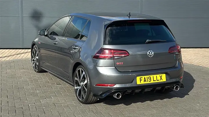 Volkswagen Golf 2019 photo 3