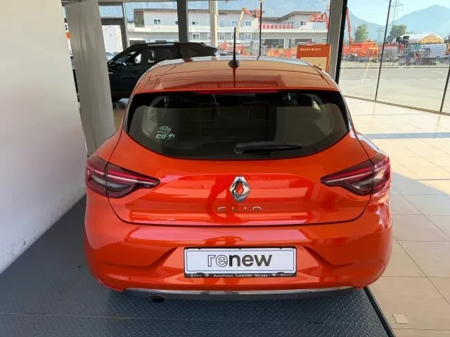 Renault Clio 2020 photo 2