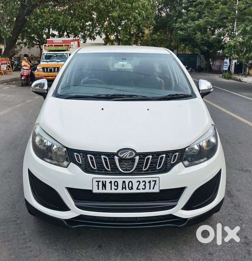 Mahindra Marazzo