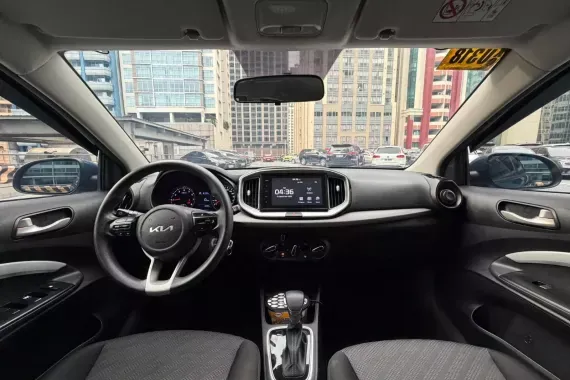 Kia Stonic 2023 photo 4