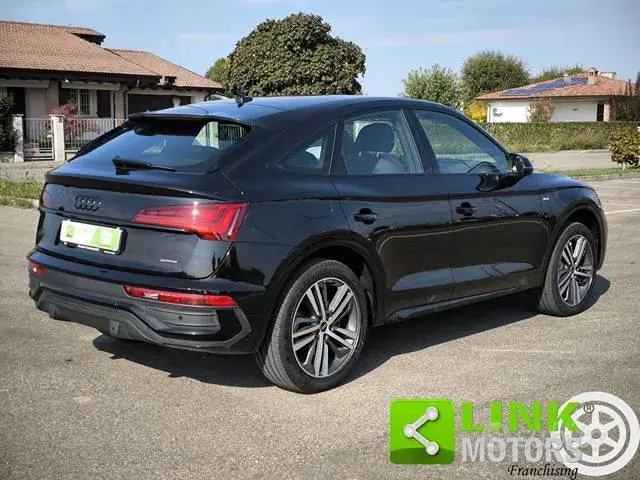 Audi Q5 2023 photo 2