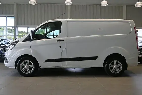 Ford Transit Custom 2020 photo 2