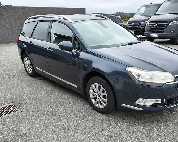 Citroen C5 2012 photo 2