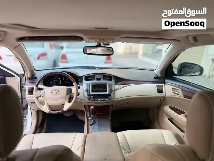 Toyota Avalon 2011 photo 4