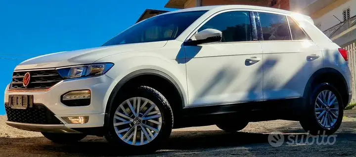 Volkswagen T-Roc 2021 photo 3