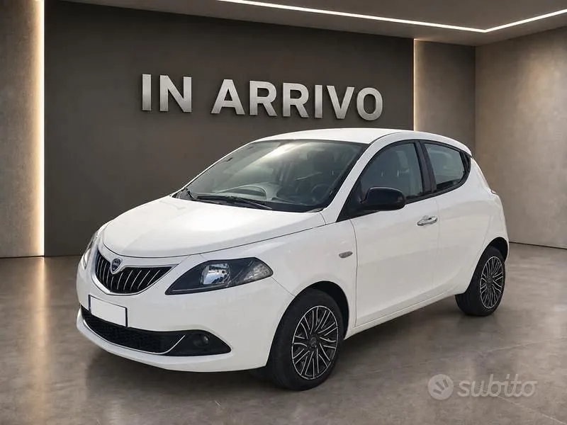 Lancia Ypsilon