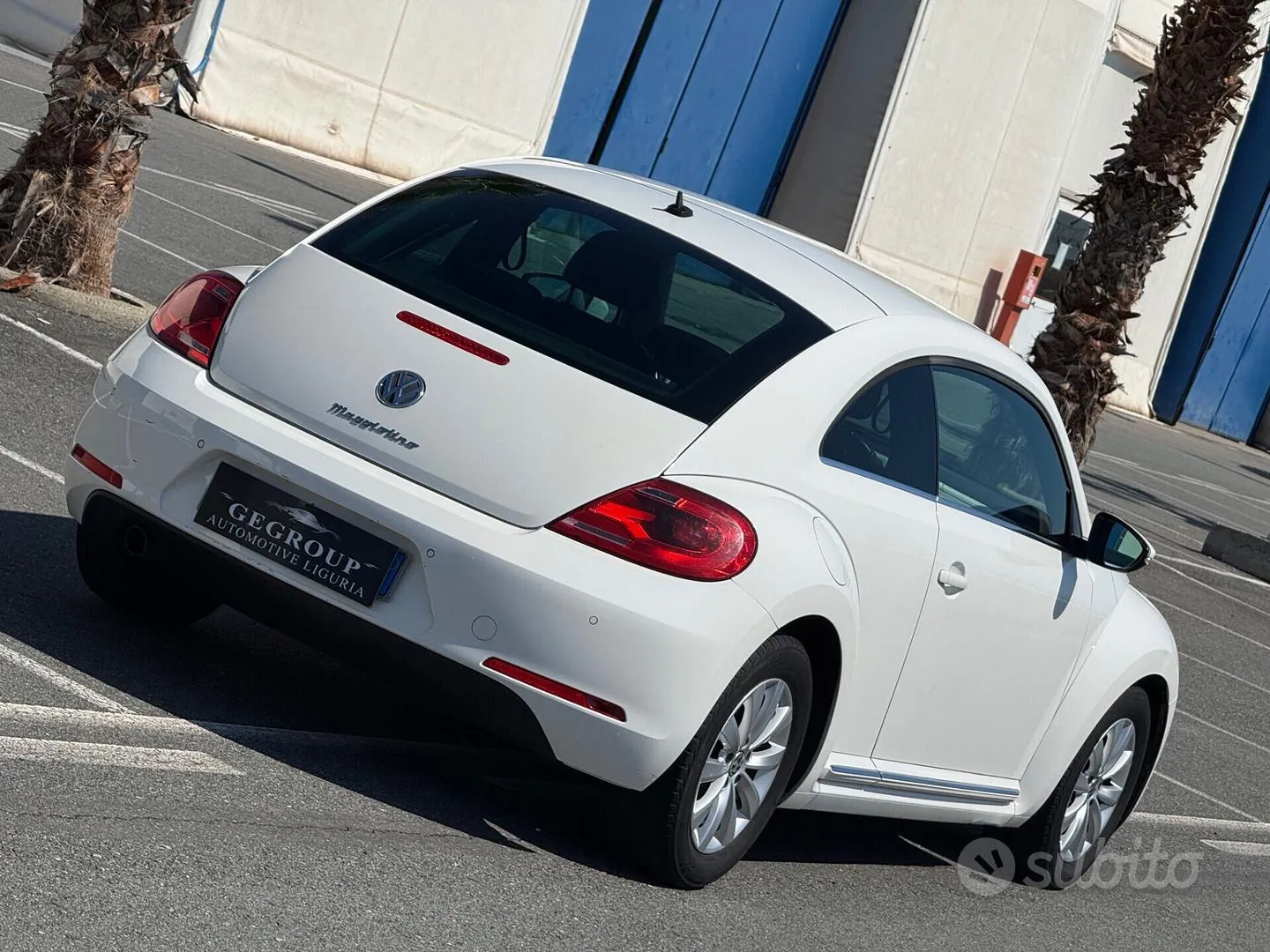 Volkswagen Maggiolino 2012 photo 3