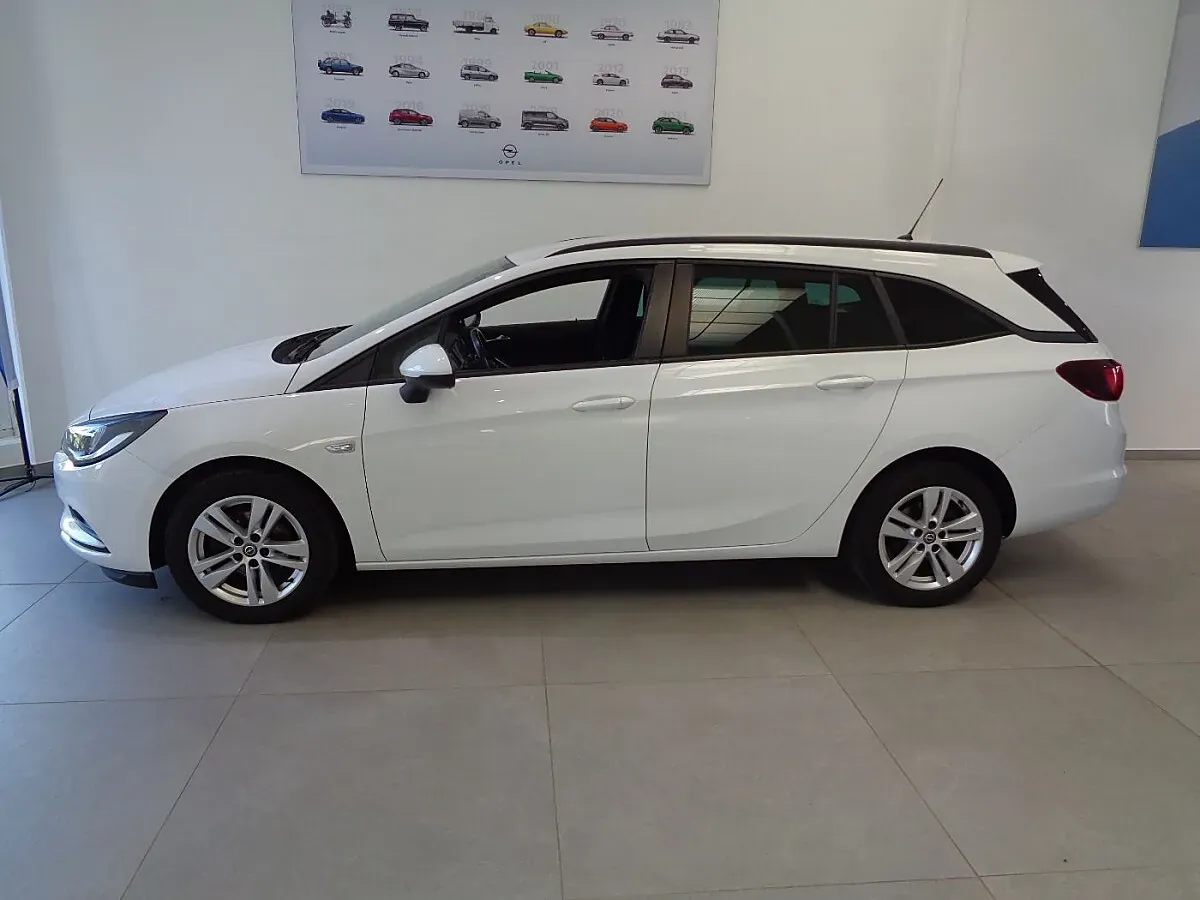 Opel Astra 2019 photo 3