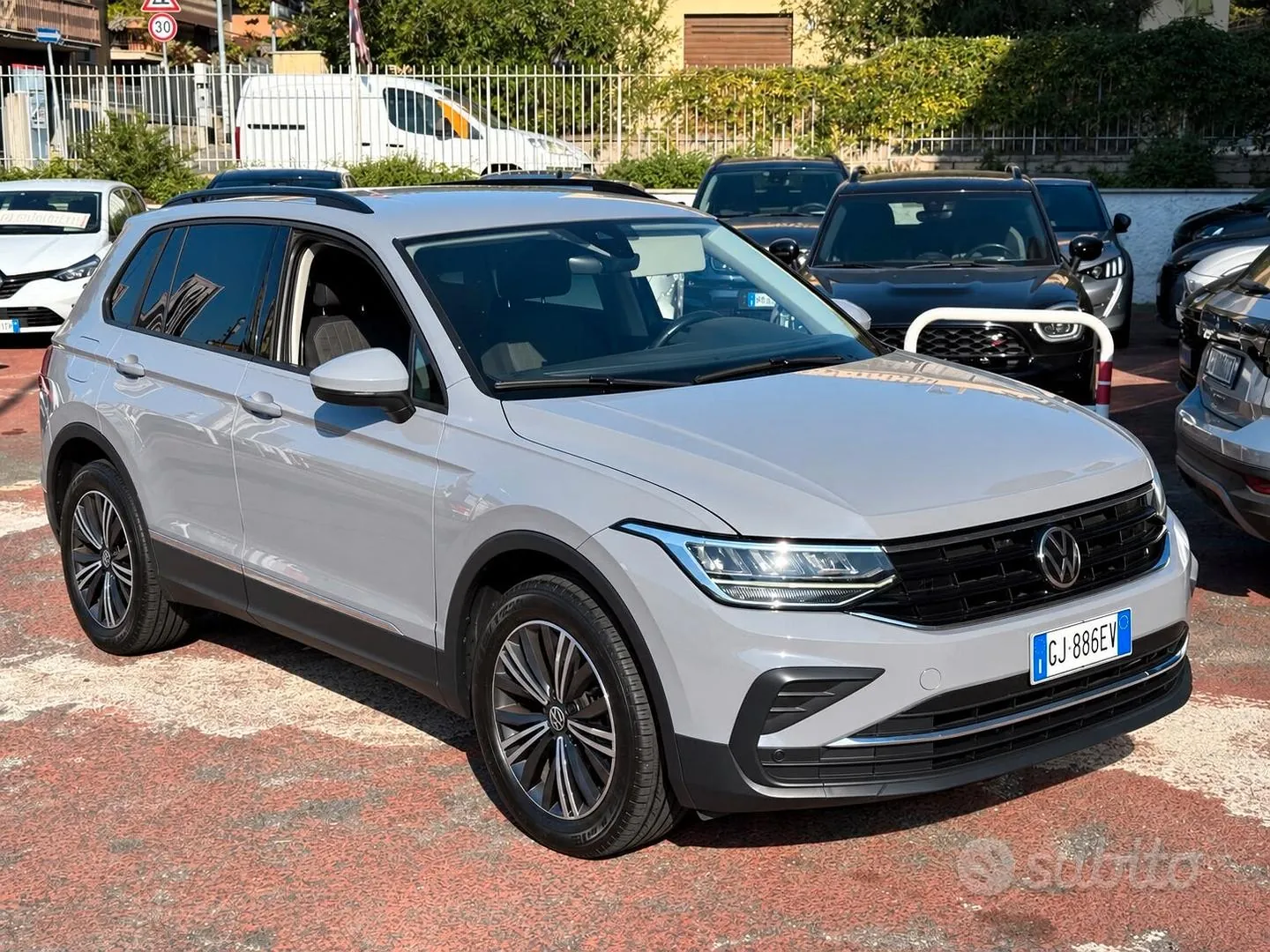 Volkswagen Tiguan 2022 photo 3