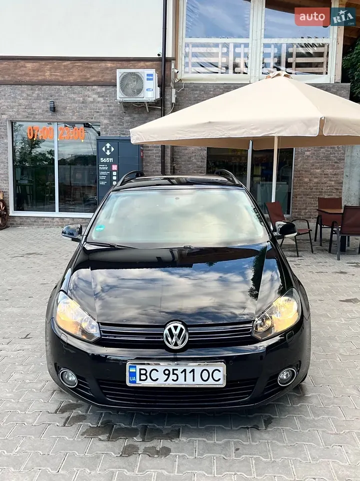 Volkswagen Golf 2011 photo 3