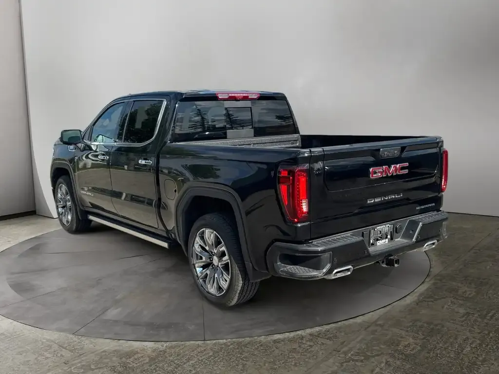 GMC Sierra 1500 2026 photo 3