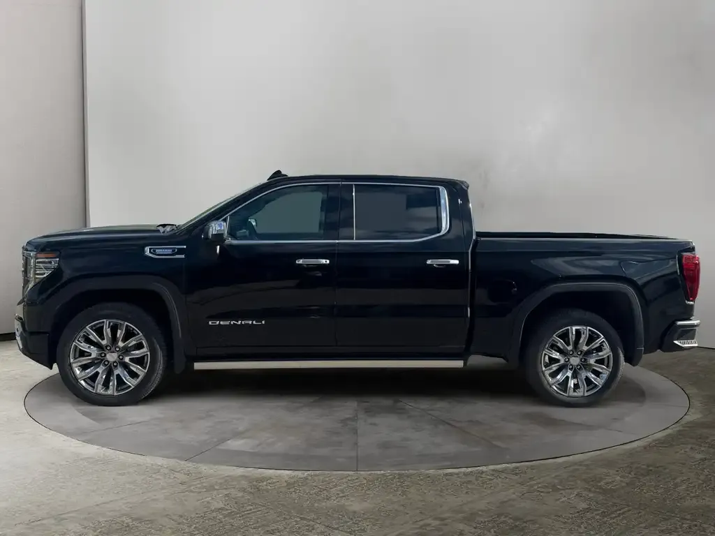 GMC Sierra 1500 2026 photo 2