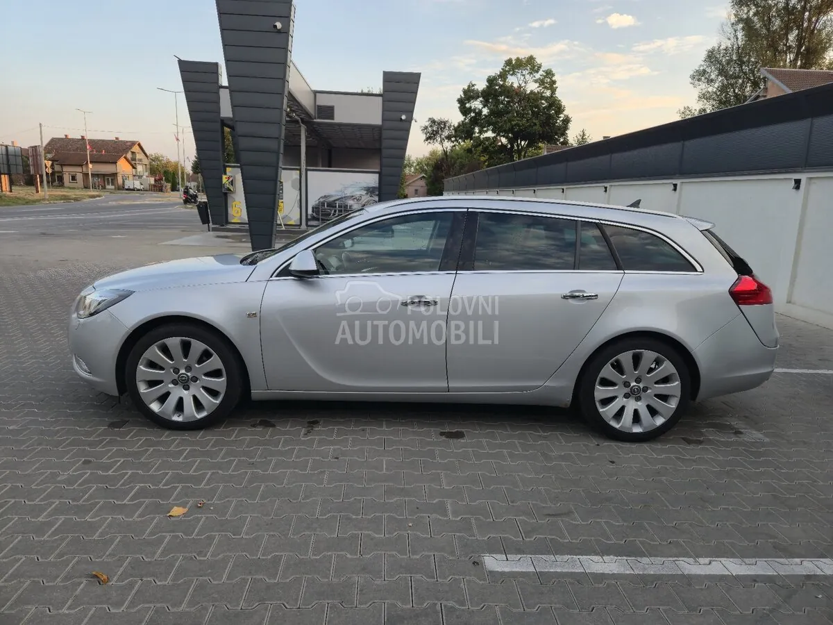 Opel Insignia 2009 photo 2
