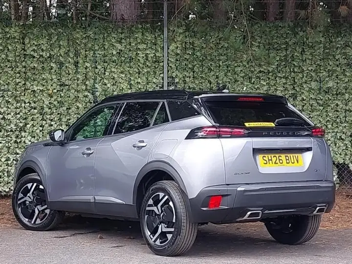 Peugeot 2008 2026 photo 2