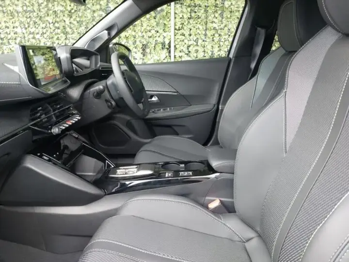 Peugeot 2008 2026 photo 5