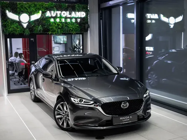 Mazda 6