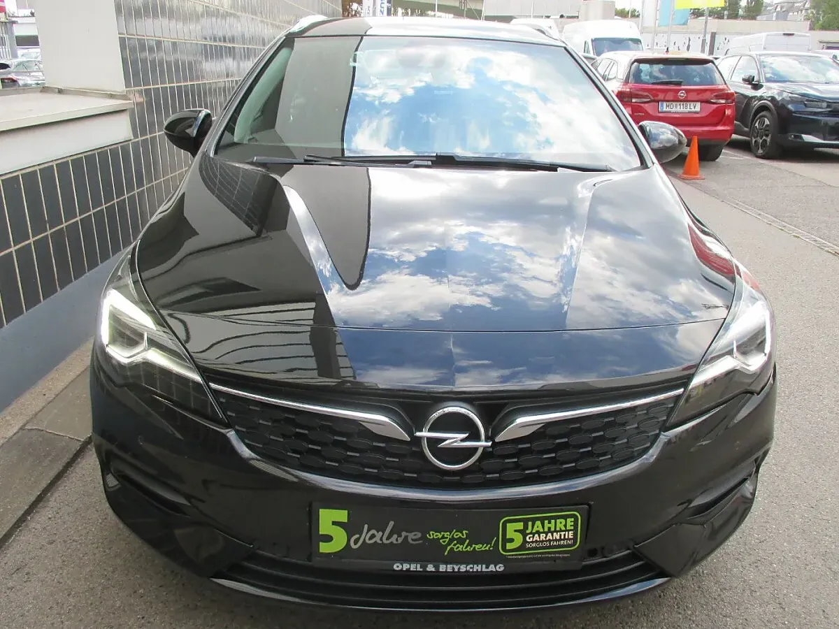 Opel Astra 2019 photo 3