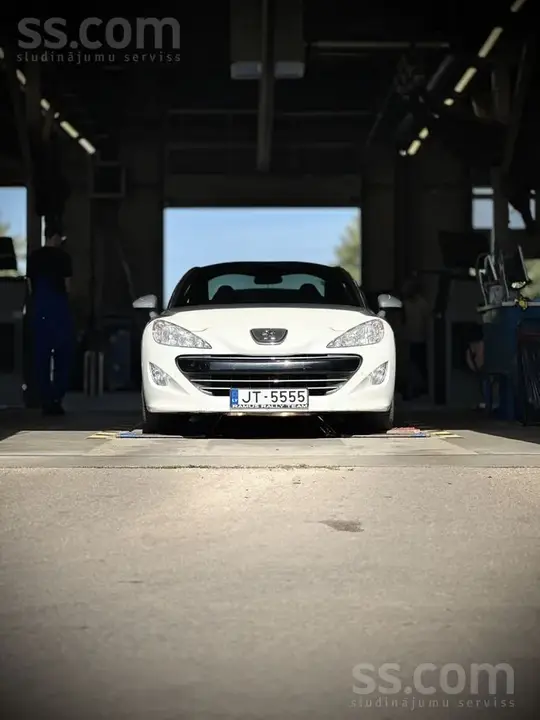 Peugeot Rcz 2012 photo 4