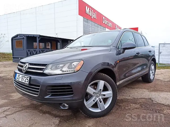 Volkswagen Touareg