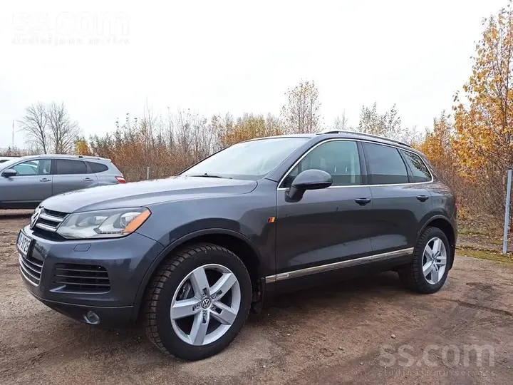 Volkswagen Touareg 2013 photo 4