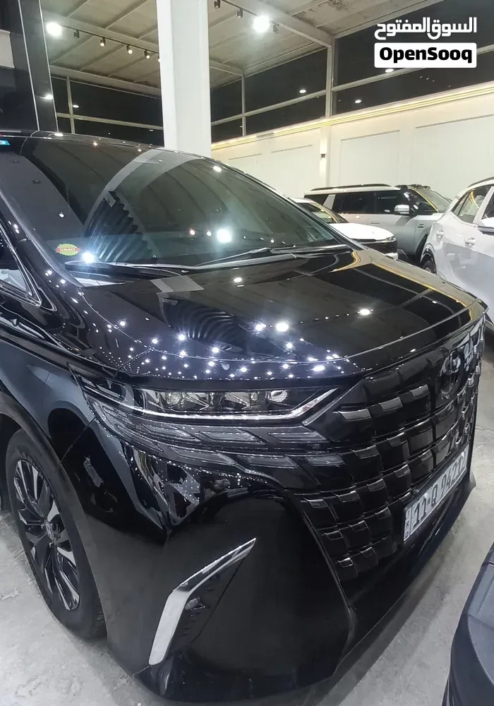 Toyota Hiace 2025 photo 2