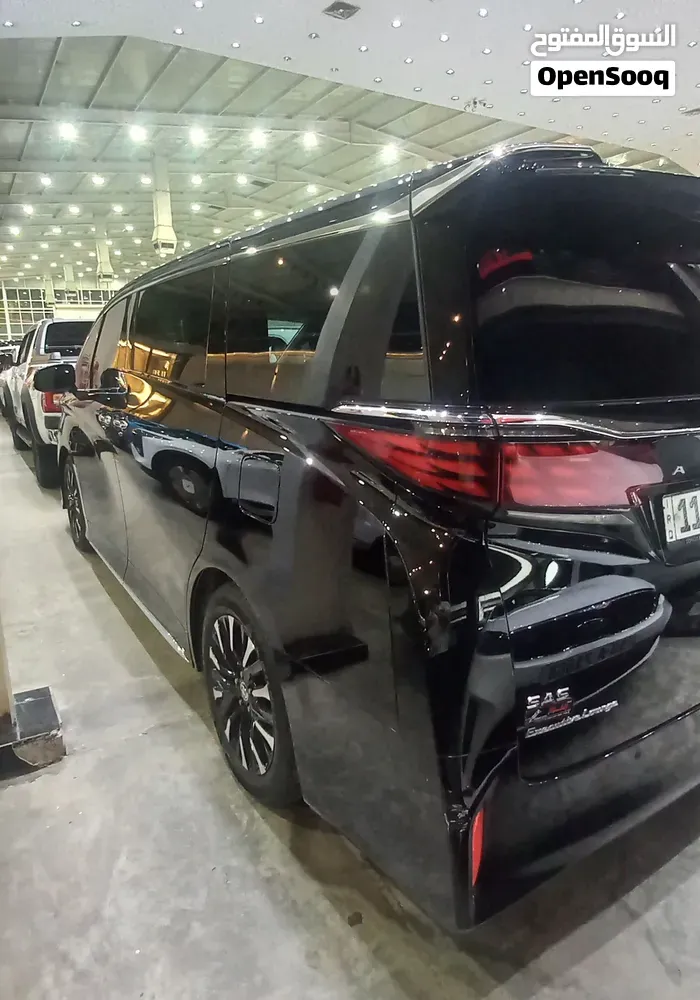 Toyota Hiace 2025 photo 3