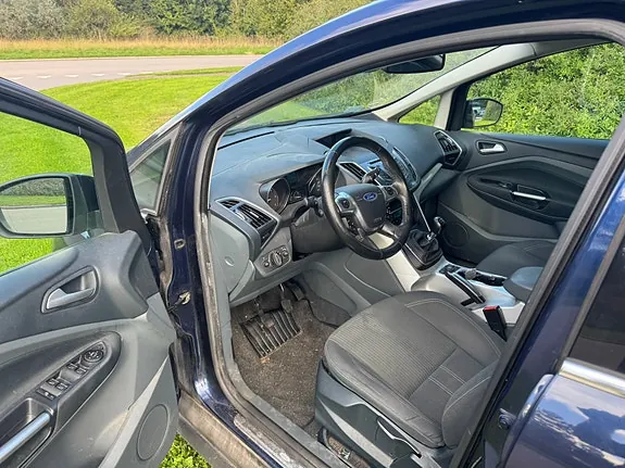 Ford C-Max 2010 photo 5