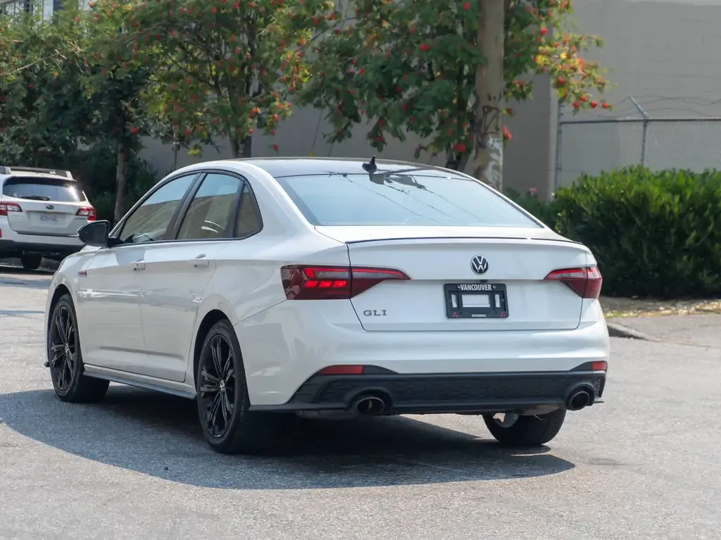 Volkswagen Jetta 2022 photo 3