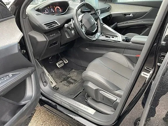 Peugeot 5008 2023 photo 5
