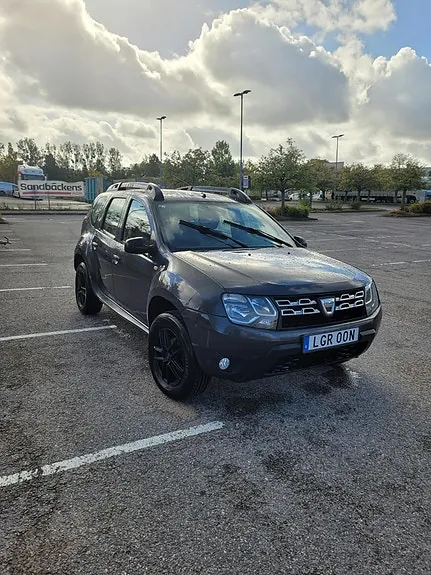Dacia Duster 2016 photo 2