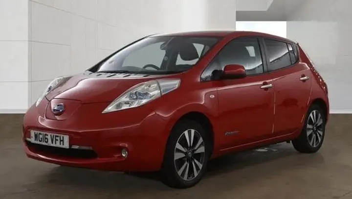 Nissan Leaf 2016 photo 2