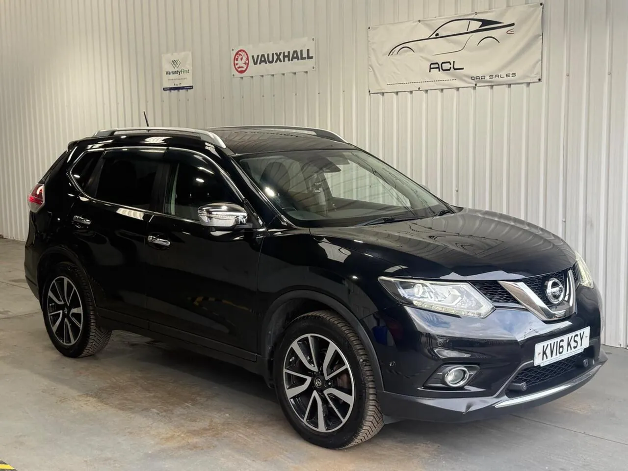 Nissan X-Trail 2016 photo 2