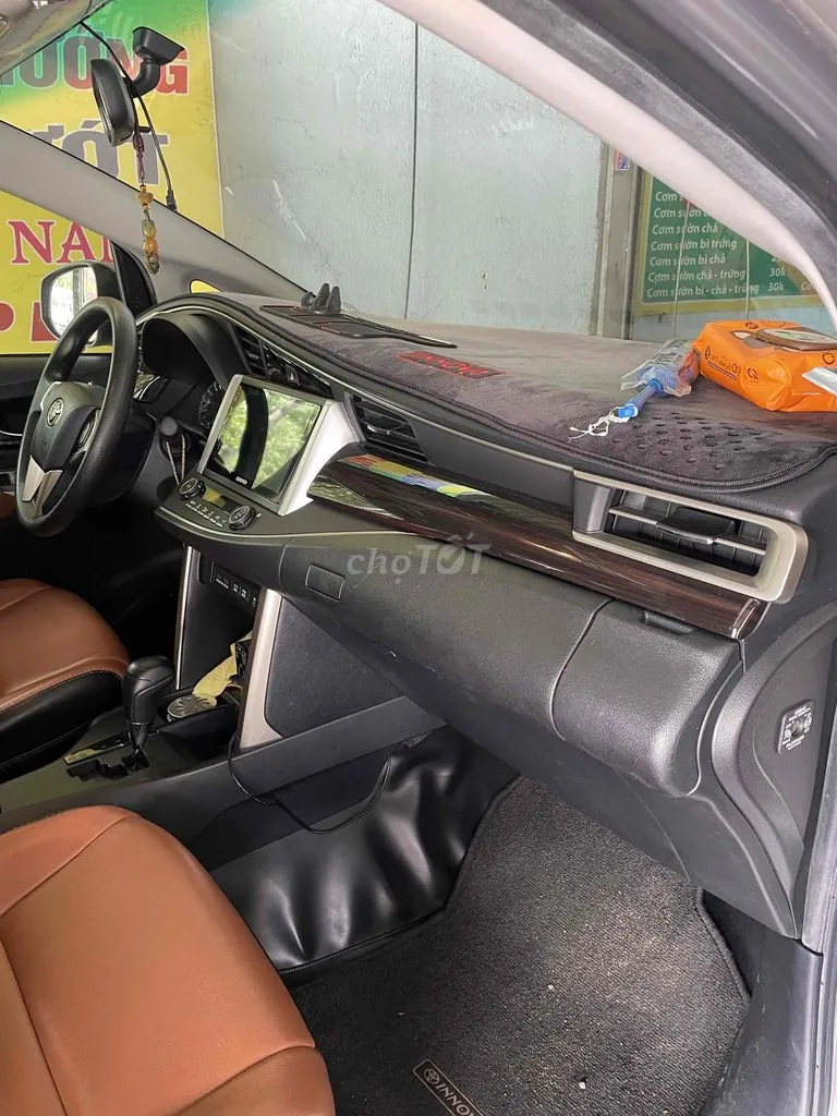 Toyota Innova