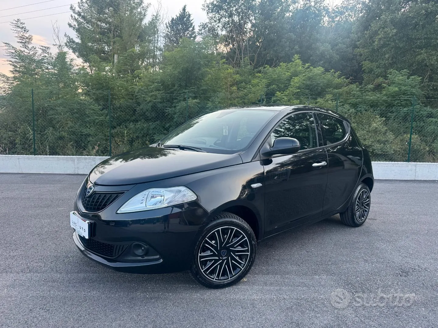 Lancia Ypsilon