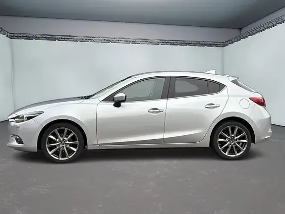 Mazda 3 2018 photo 4