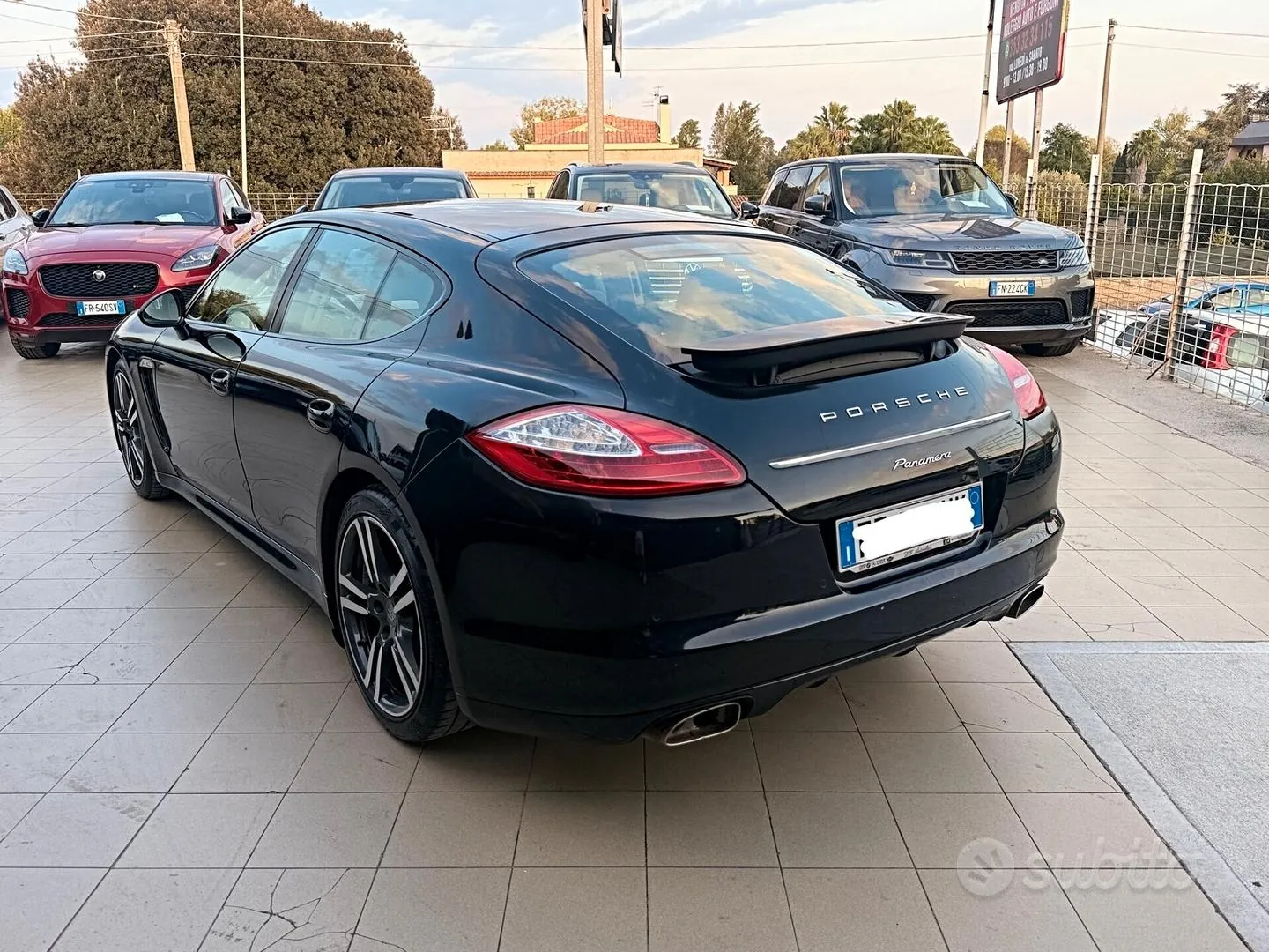 Porsche Panamera 2012 photo 4